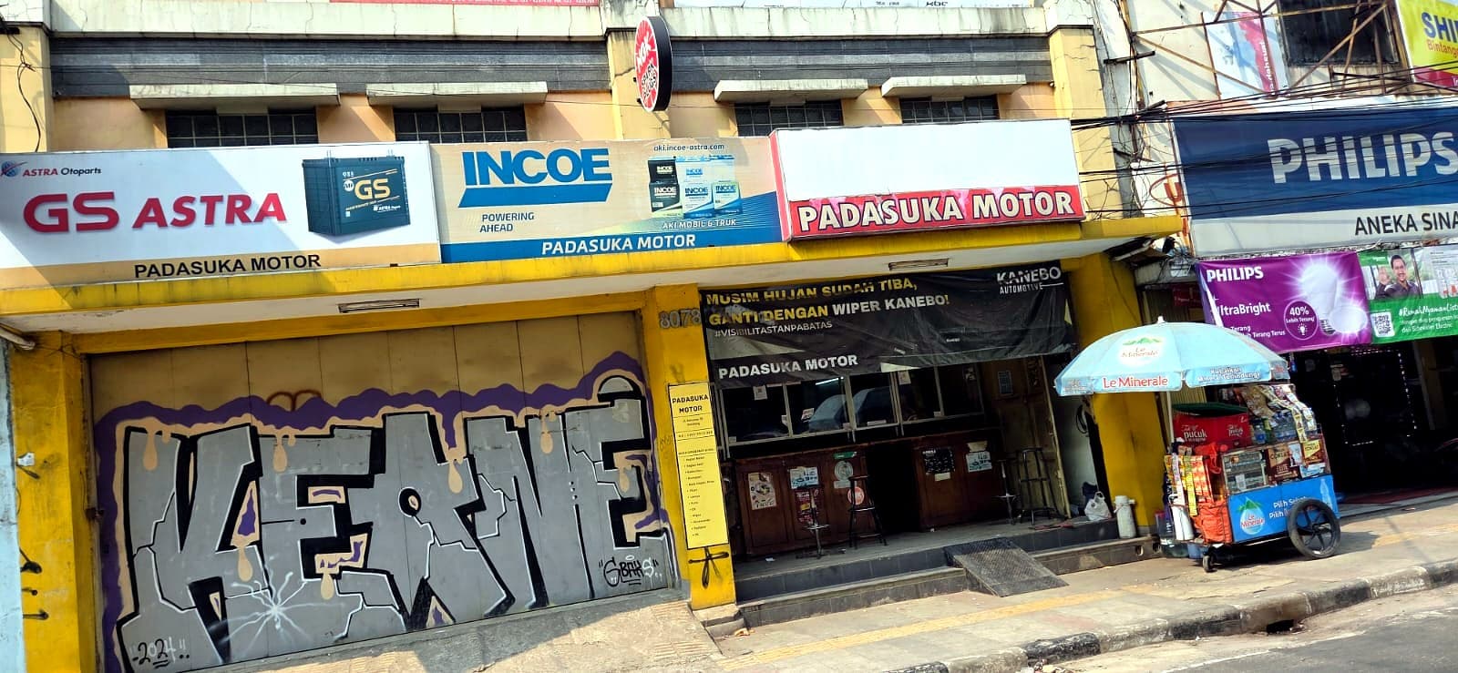 Padasuka Motor storefront